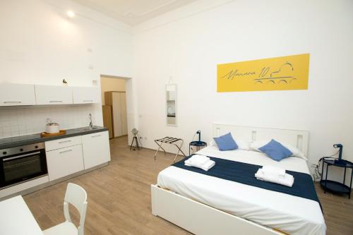 Manara10 Apart Blu1 — 4-Star Luxury Hotel in Rome, Italy