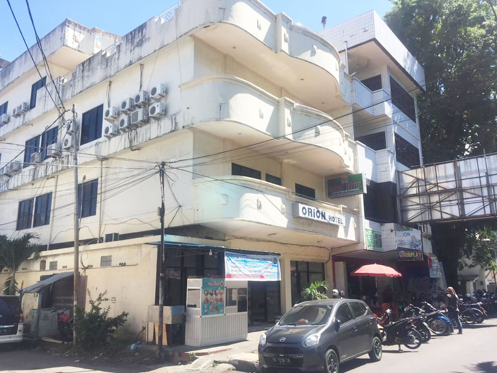 Oyo 2568 Orion Hotel in Manado, Indonesia