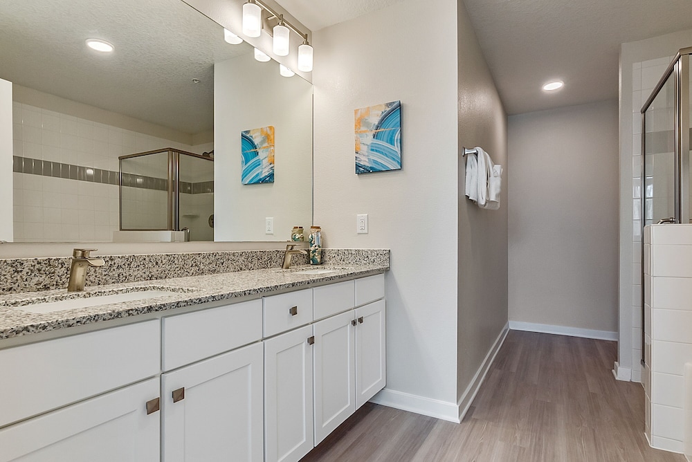 Vista Cay by Orlando Resort Rentals on Universal Boulevard - photo 86