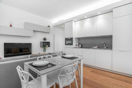 Sebenico 10 — 4-Star Luxury Hotel in Milan, Italy