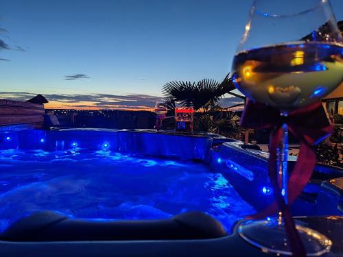 Gímes Apartman — 4-Star Luxury Hotel in Cserszegtomaj, Hungary