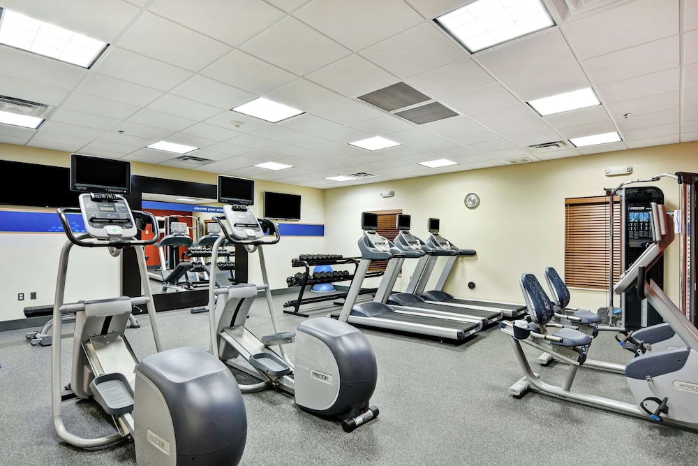 Hampton Inn & Suites Ashland - photo 46