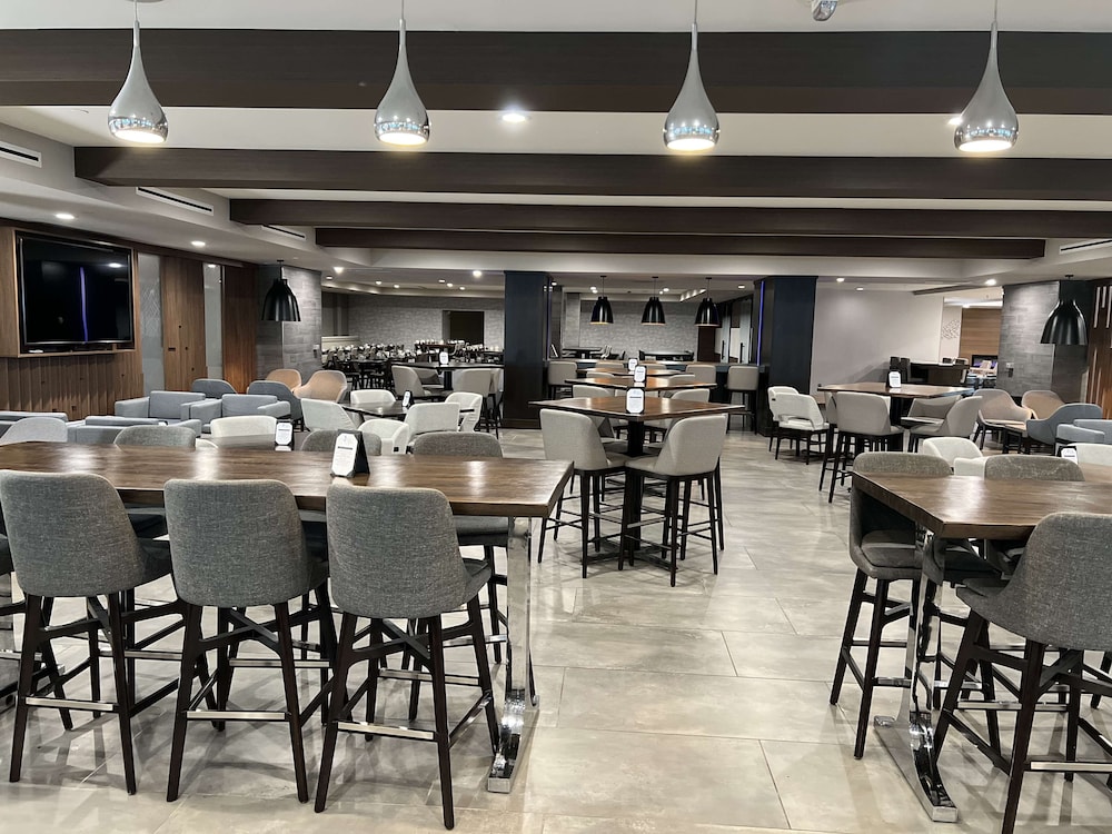Doubletree by Hilton Bloomington Minneapolis South - photo 39