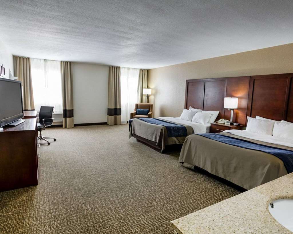Comfort Inn Kearney Liberty - photo 18