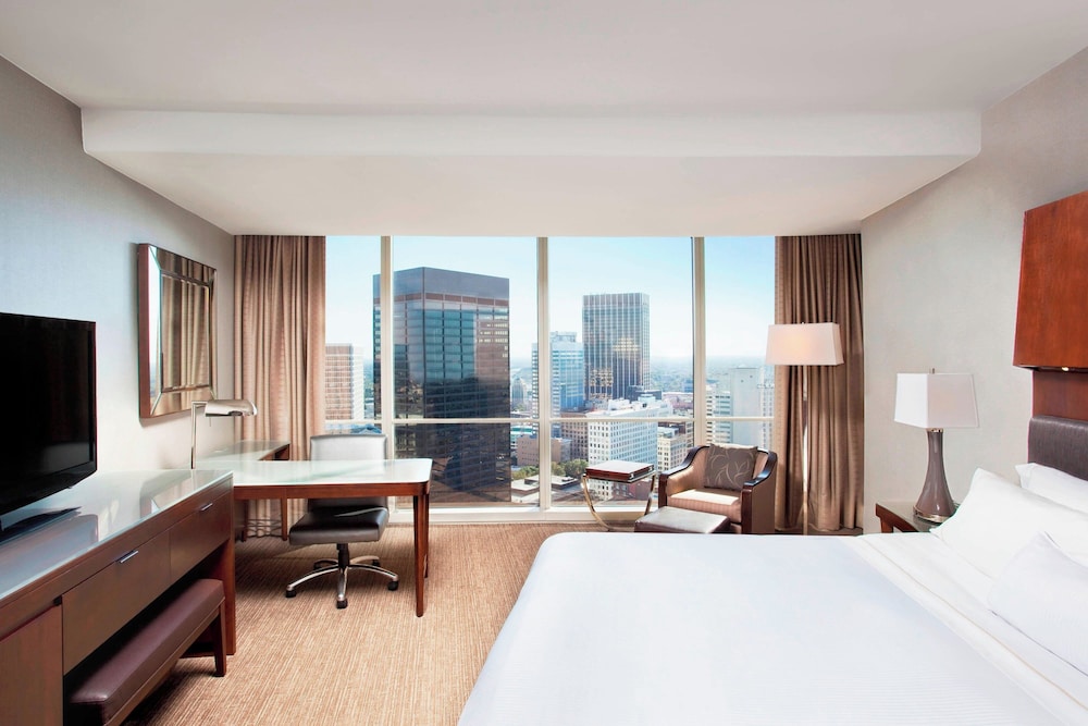 The Westin Peachtree Plaza Atlanta - photo 33