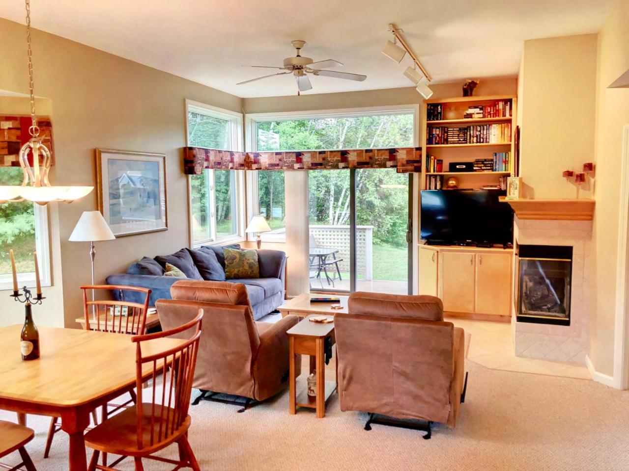 G4 Modern home with AC within walking distance of golf course and Mt Washington Hotel - photo 5
