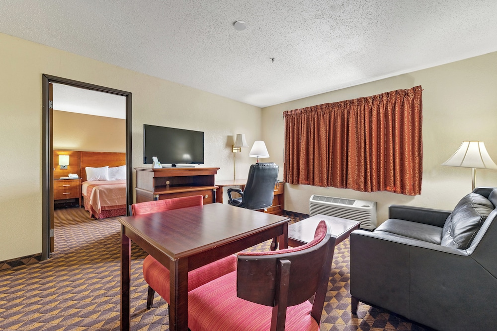 Geneva Motel Inn - photo 20