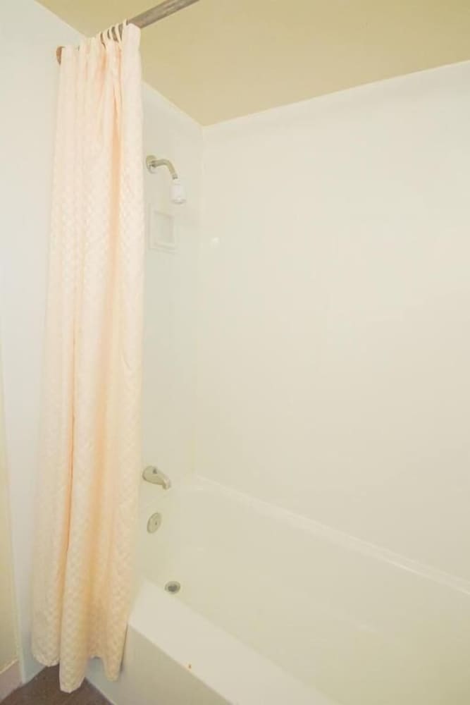 Centralia Motel - photo 17