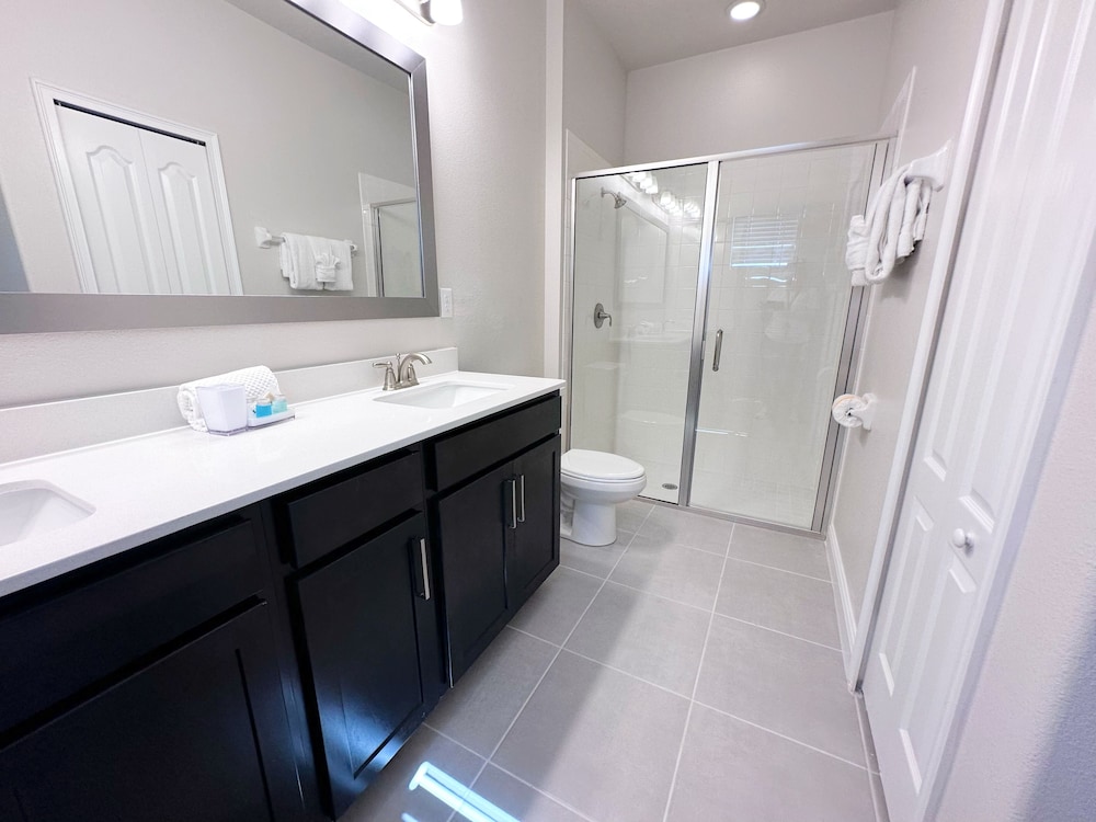 Balmoral Resort 211mcv 6 Bedroom Home by RedAwning - photo 41