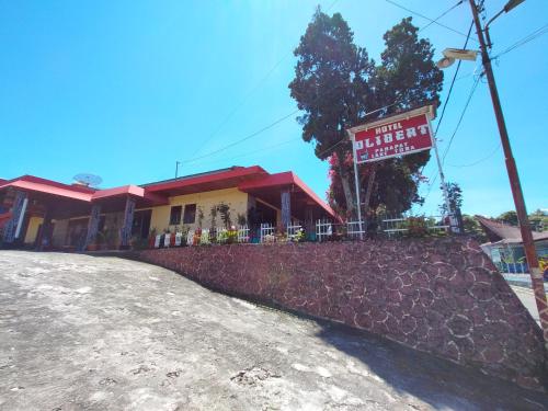 Hotel Olibert Parapat Ajibata Mitra RedDoorz in Parapat, Indonesia
