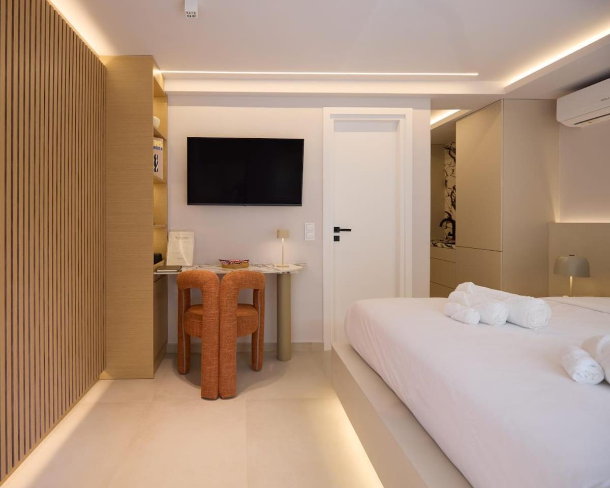 Margie Luxury Suite — 4-Star Luxury Hotel in Glyfada, Greece