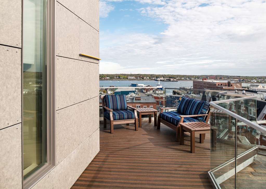 Hyatt Place Portland Downtown Old Port Square - photo 6