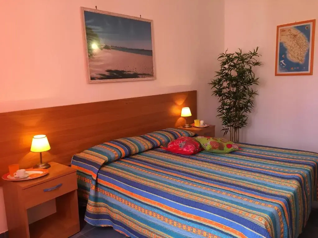 SAMARCANDA camere e appartamenti — 4-Star Luxury Hotel in Porto Cesareo, Italy