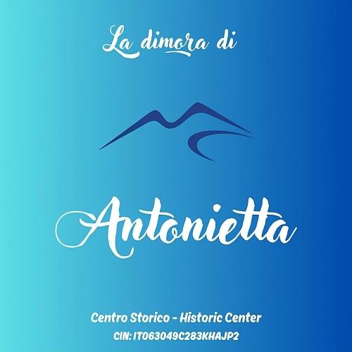 La dimora di Antonietta Centro Storico — 4-Star Luxury Hotel in Naples, Italy