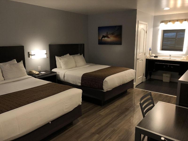 Pacific Inn - carbon neutral hotel in Monterey