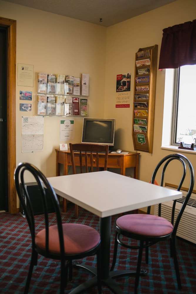 Covered Bridge Inn - photo 11