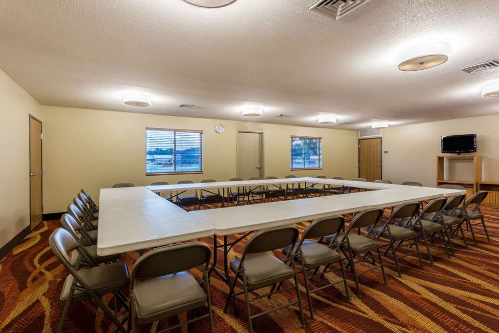 AmericInn by Wyndham Boscobel - photo 29
