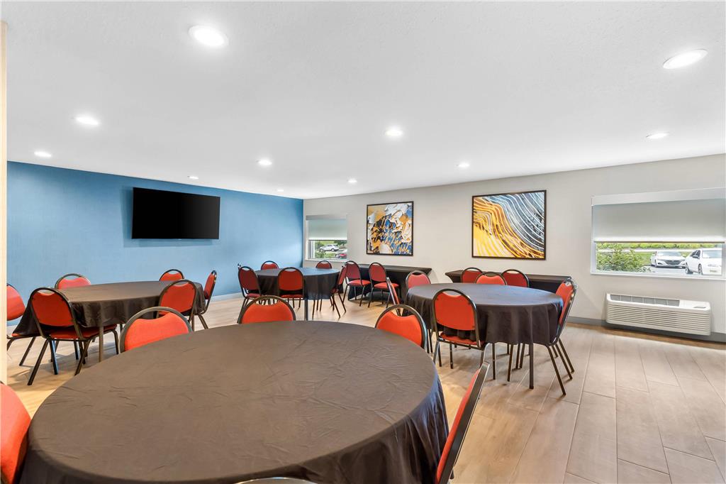 Comfort Inn Mayfield Heights Cleveland East - photo 35
