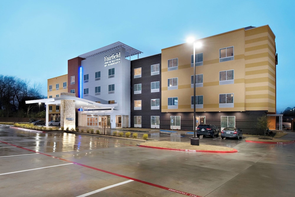 Fairfield Inn & Suites Tyler South - photo 25