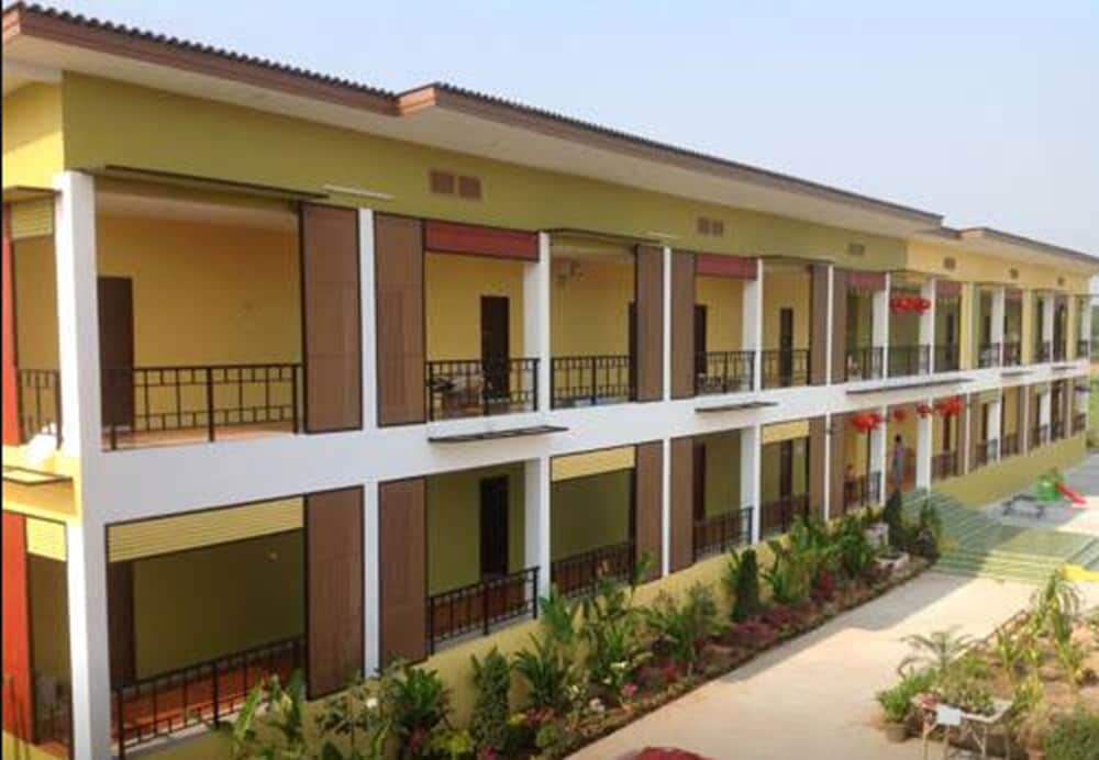 The Sale Hub in Nakhon Sawan, Thailand