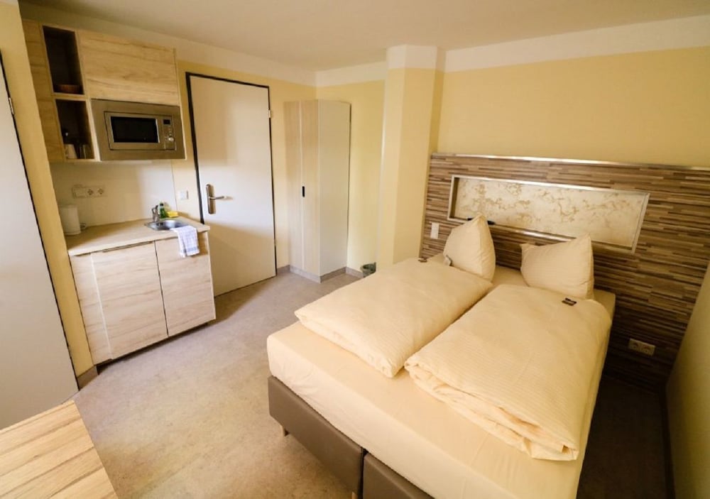 Petul Apart Hotel Ernestine