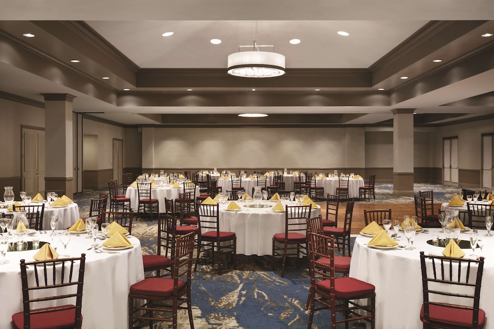 Embassy Suites by Hilton Brea North Orange County - photo 34