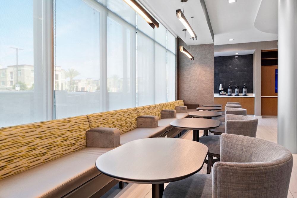 SpringHill Suites by Marriott Riverside Redlands - photo 6