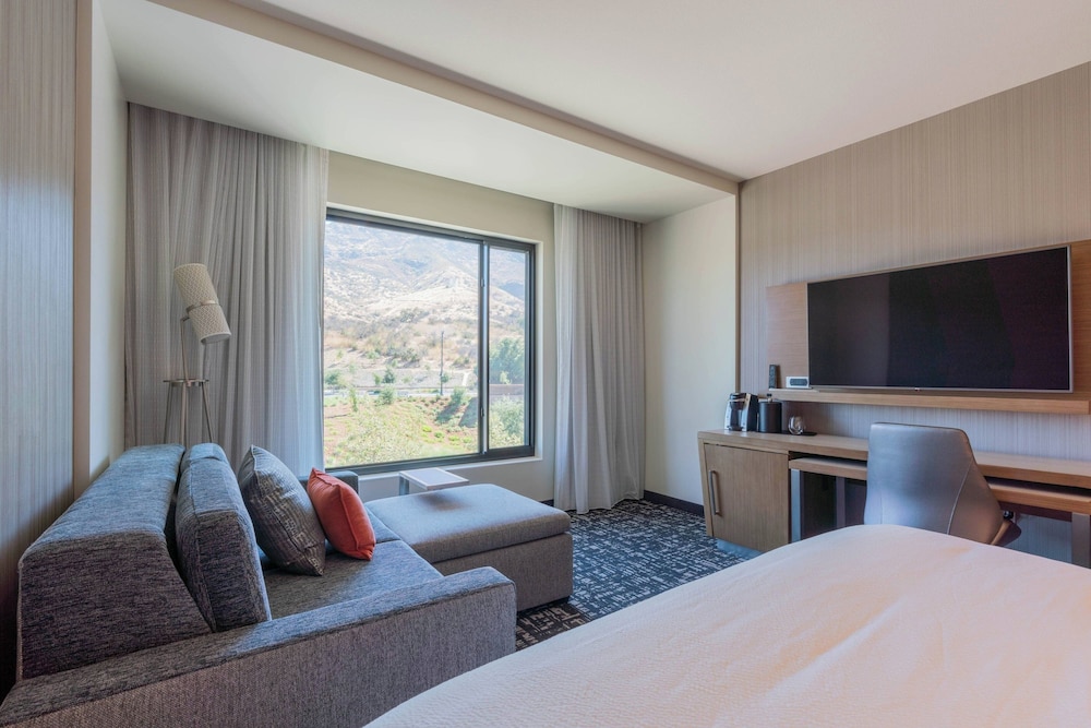 Courtyard by Marriott Thousand Oaks Agoura Hills - photo 16