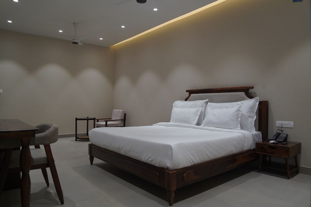 KMR Hotels & Resorts — Bikaner — photo 2