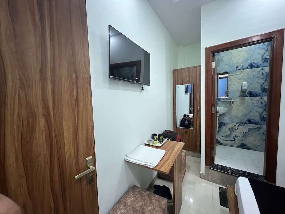 Hotel 4S By Wishotel in Haridwar, India