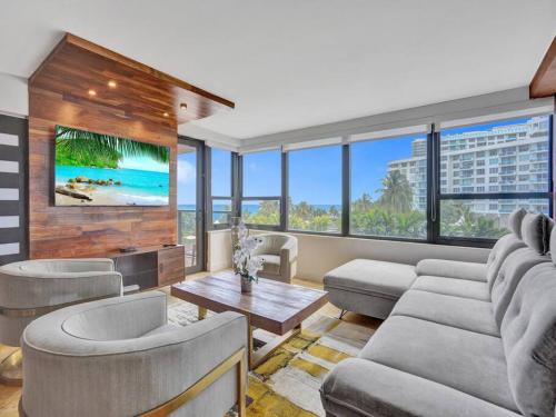 Luxury Ocean View Condo Resort Amenities 501 in Miami Beach, United States