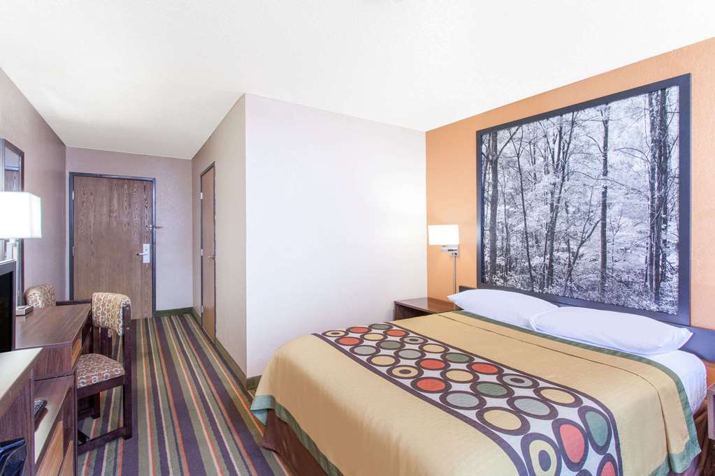 Super 8 by Wyndham Norton VA - photo 13