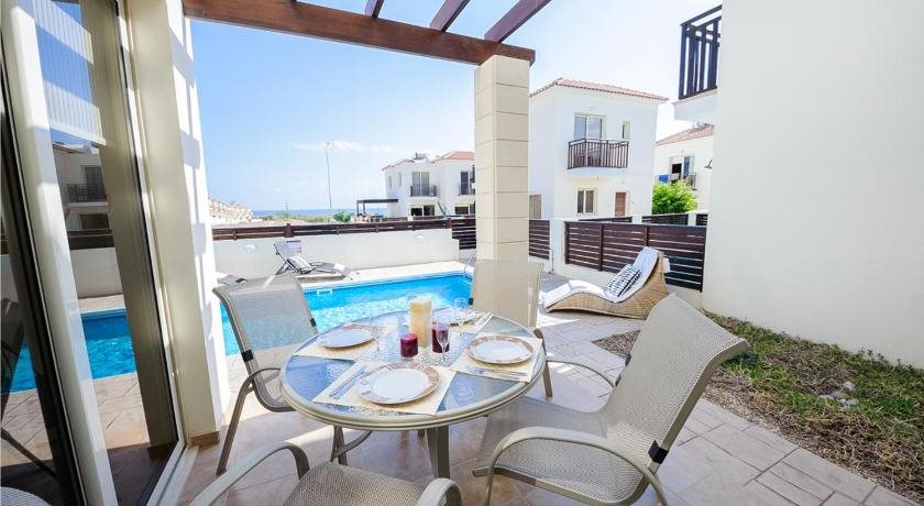Oceanview Luxury Villa 073