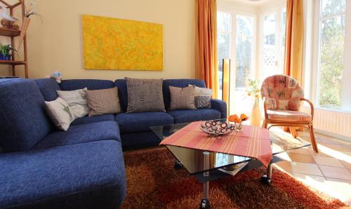 Ferienwohnung Waldblick Nr. 11 — 4-Star Luxury Hotel in Ostseebad Kuehlungsborn, Germany