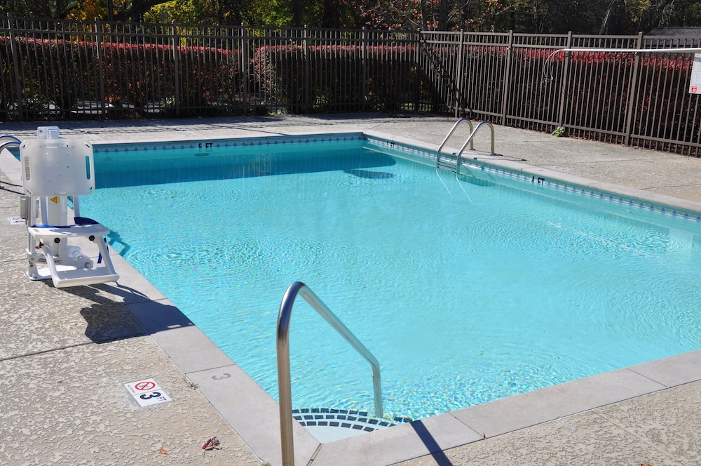 Holiday Inn Express Brentwood South Cool Springs by IHG - photo 8