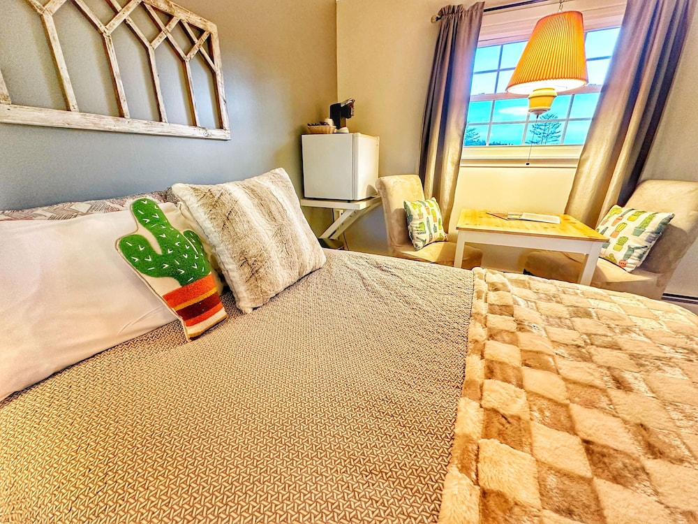 Brittany Motel - photo 21