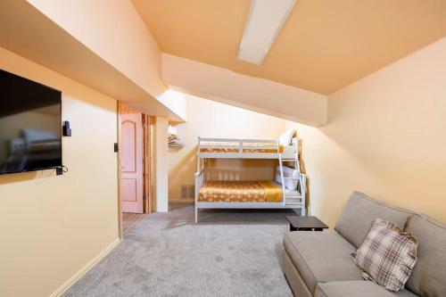 Texas Ranch House with 5 Bedroom and Fish Pond — 4-Star Luxury Hotel in Dallas, United States