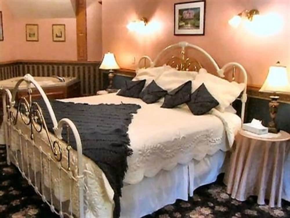 Old Rittenhouse Inn - photo 14