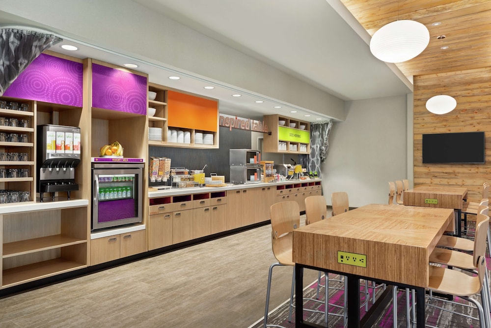 Home2 Suites by Hilton Colorado Springs South - photo 29