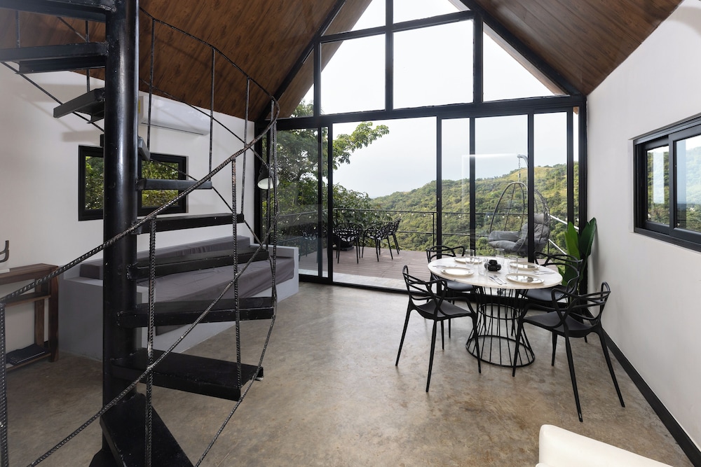 Kooteja Valle de Antón Glanta in Los Llanitos, Panama