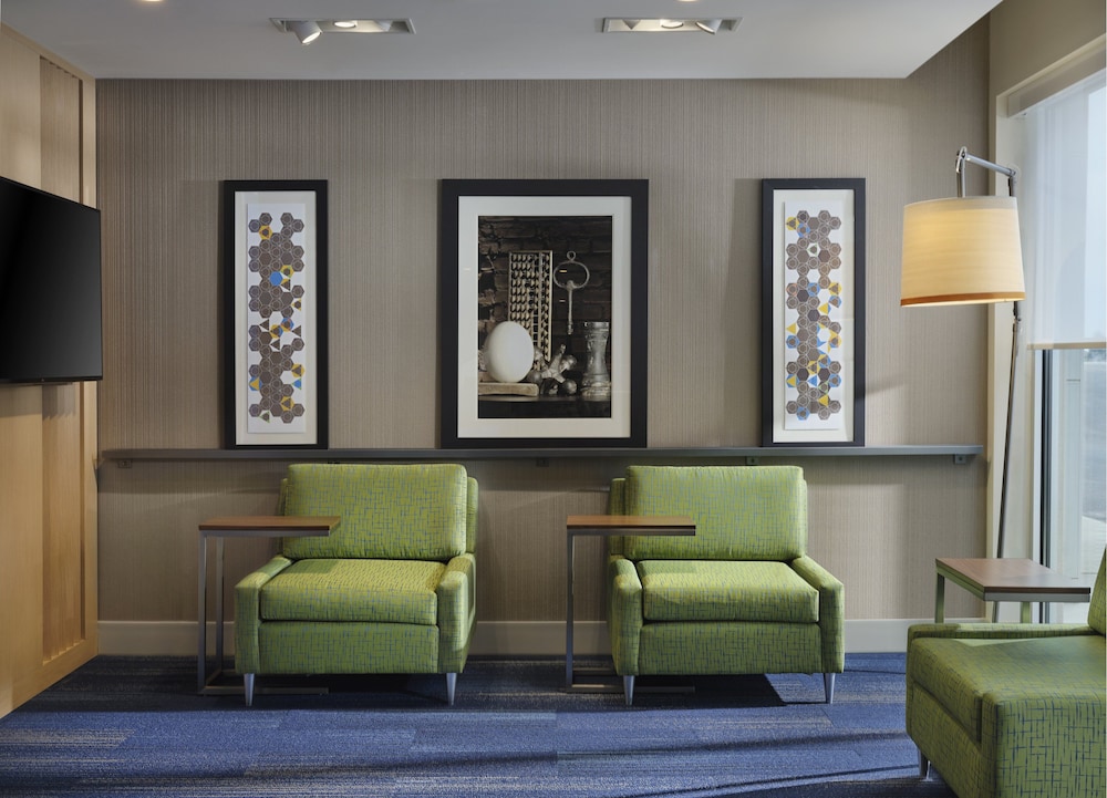 Holiday Inn Express & Suites Lockport by IHG - photo 35
