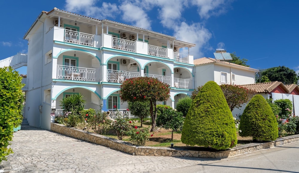 Rania Studios — 4-Star Luxury Hotel in Zakynthos, Greece