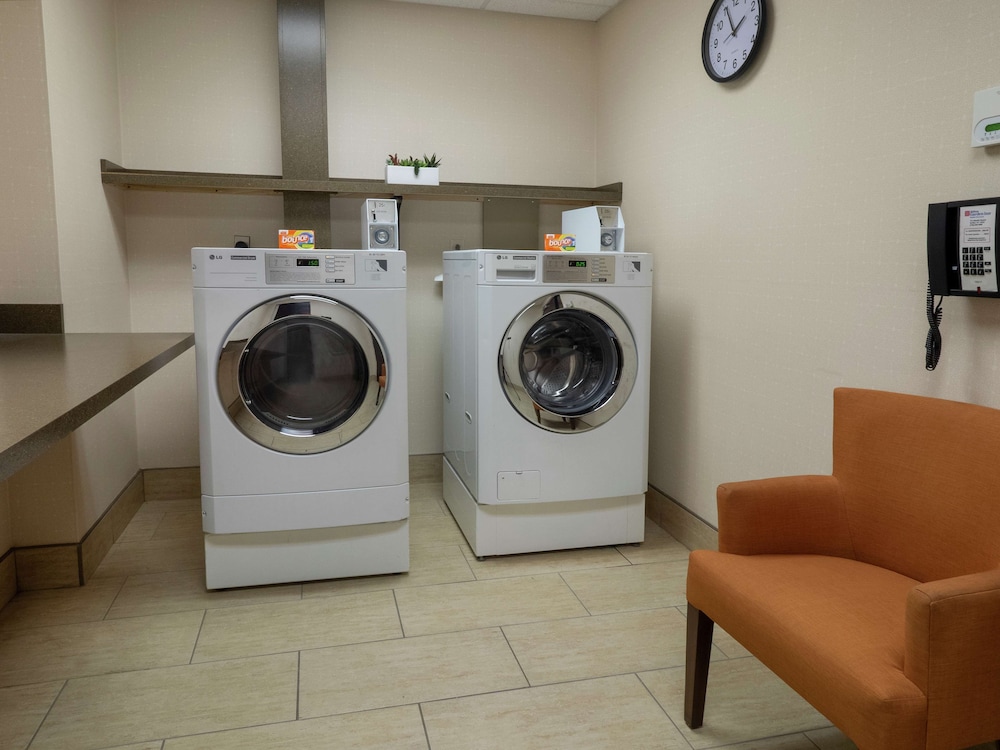 Hilton Garden Inn Buffalo Downtown - photo 41