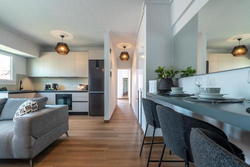 Glyfada Aelia Prestige — 4-Star Luxury Hotel in Athens, Greece