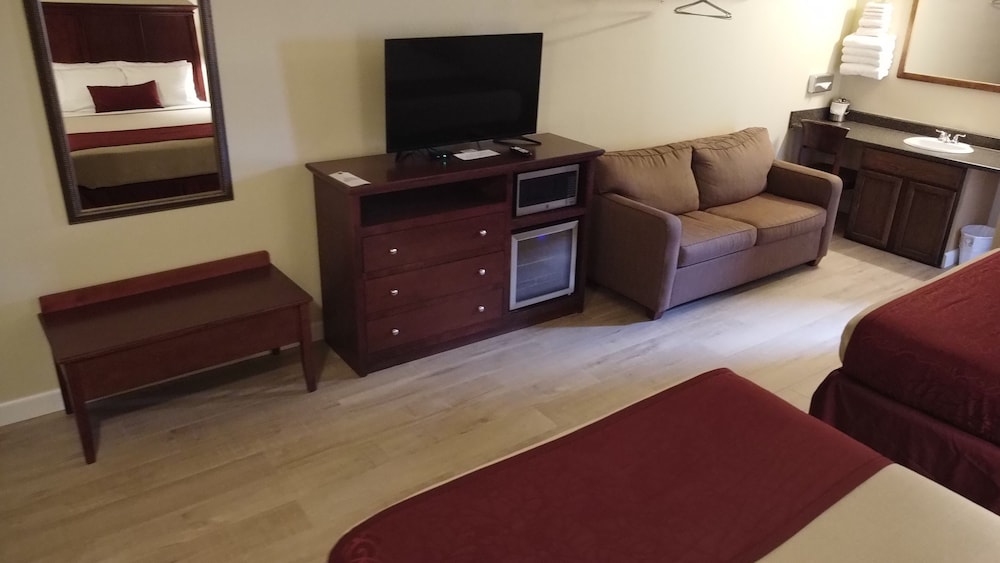 Homestead Motel - photo 14