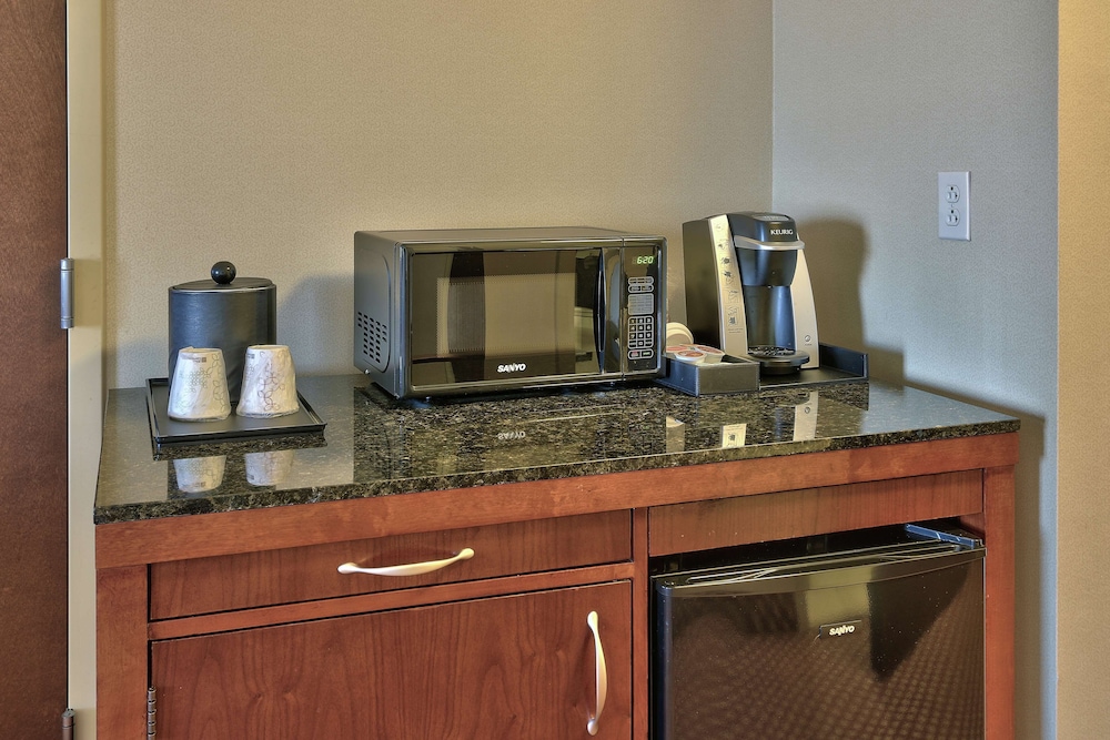 Hilton Garden Inn Las Cruces - photo 19