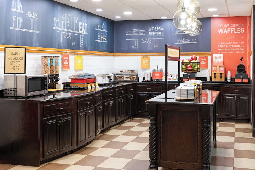 Hampton Inn & Suites Wells Ogunquit - photo 59