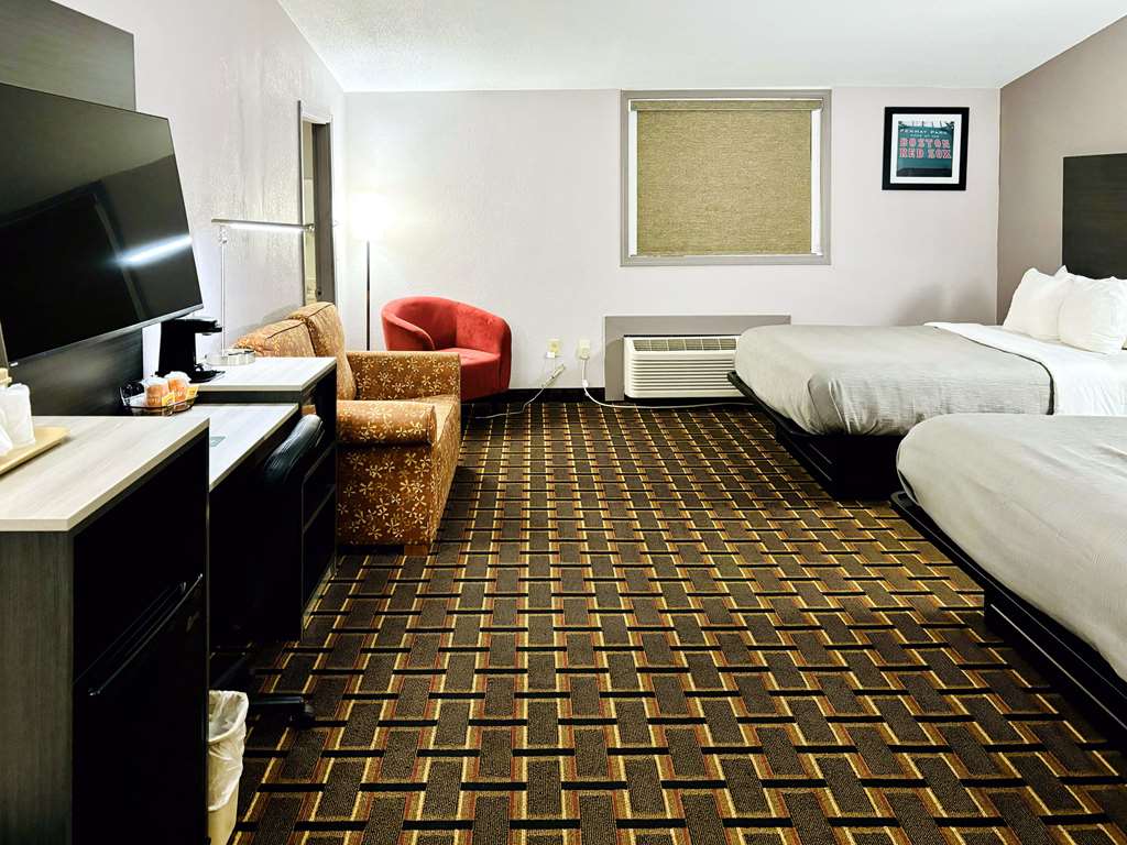 Quality Inn Raynham Taunton - photo 21