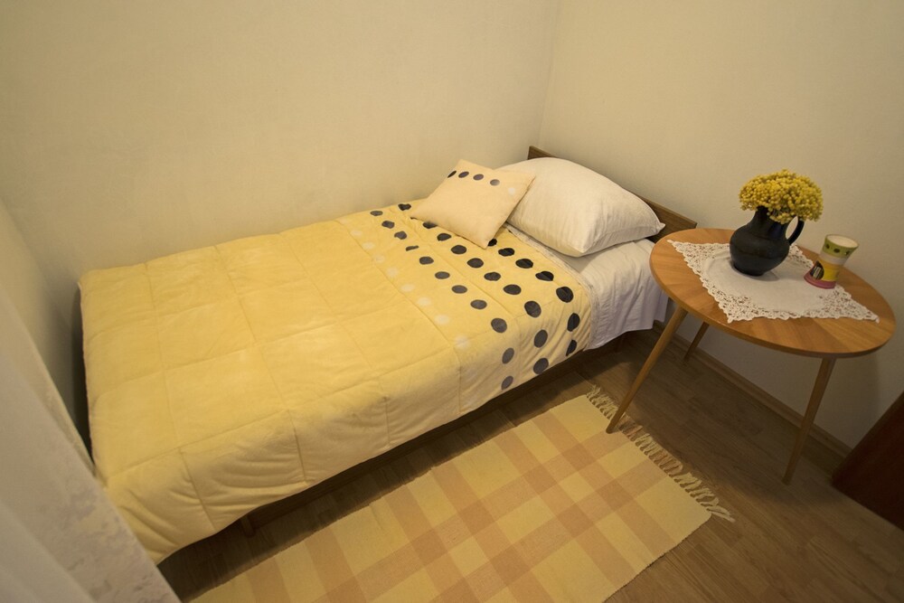 Apartment Nekic — 4-Star Luxury Hotel in Starigrad, Croatia
