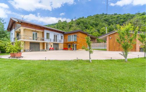 Stunning Home In Chiusa Di Pesio — 4-Star Luxury Hotel in Chiusa Di Pesio, Italy